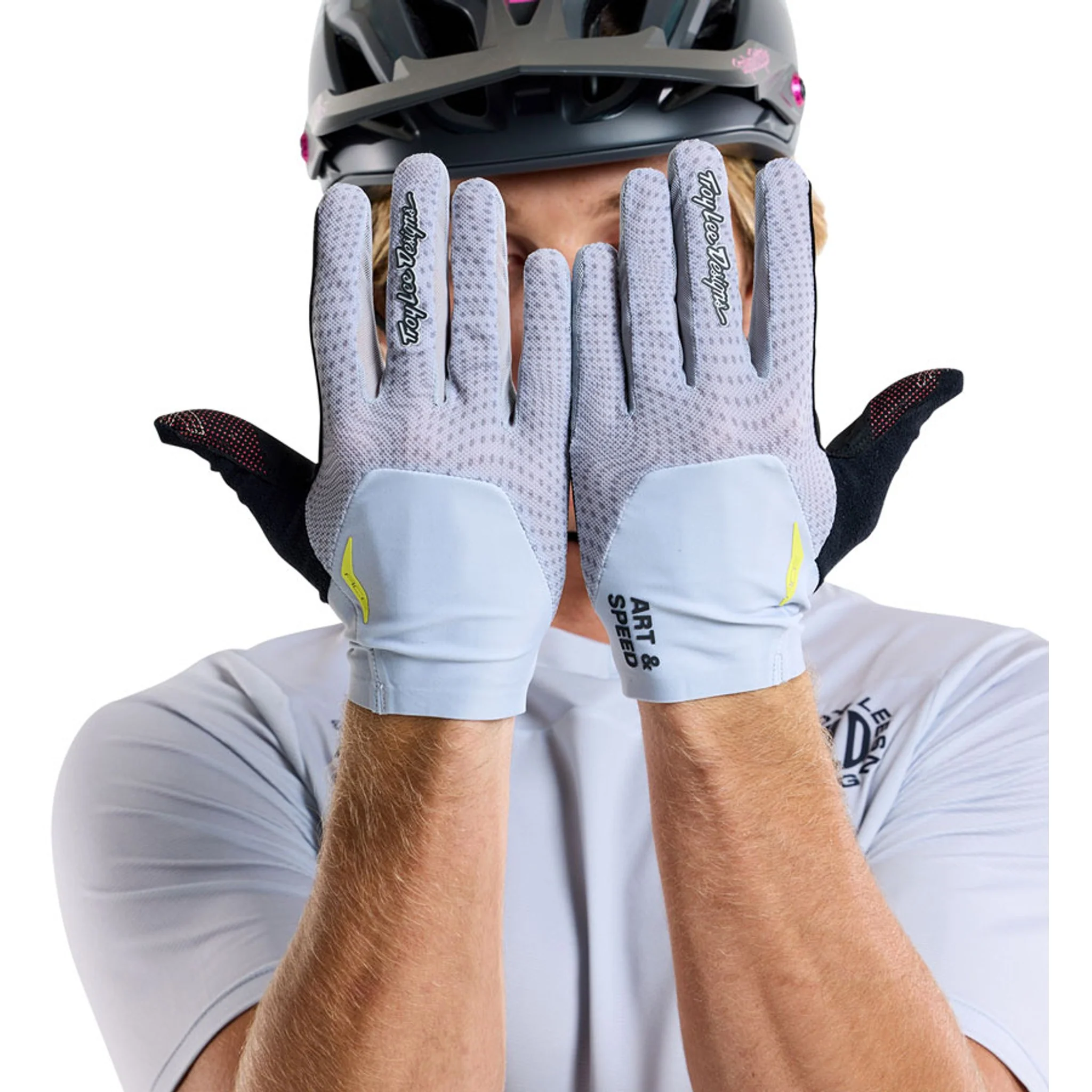 Ace 2.0 Gloves - Image 13