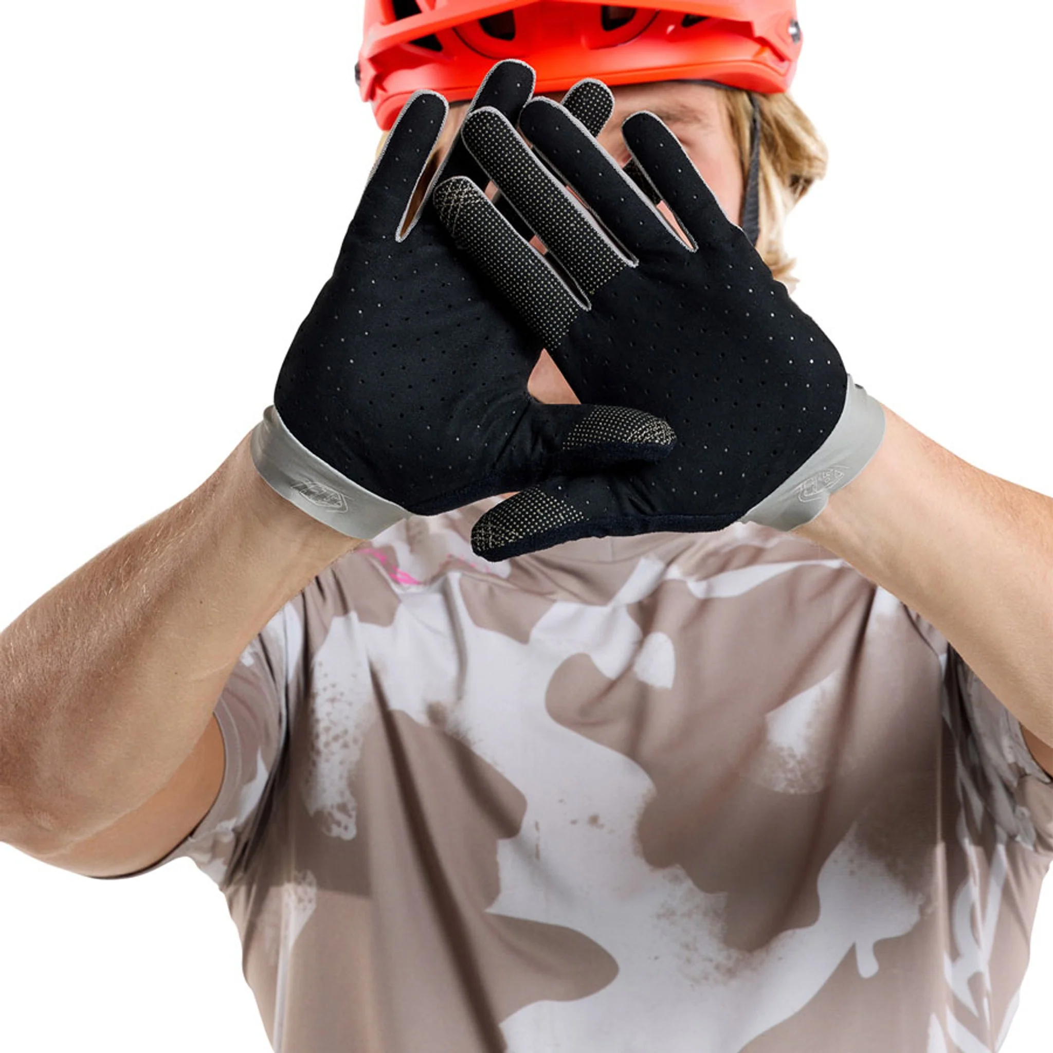 Ace 2.0 Gloves - Image 6