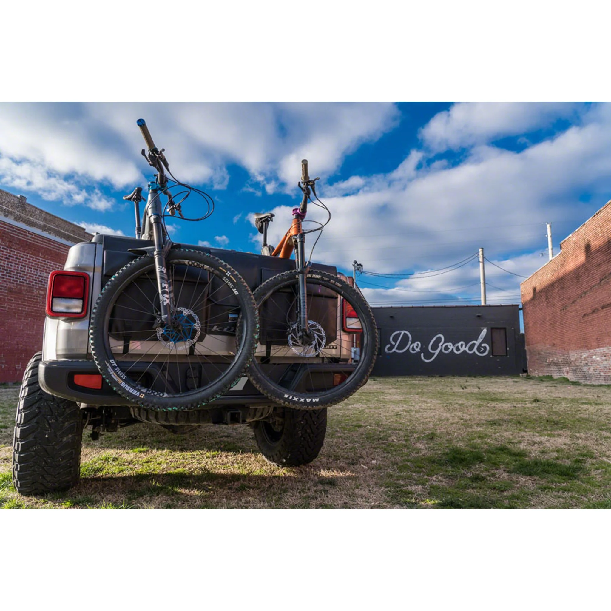 Huk Tailgate Pad - Image 13