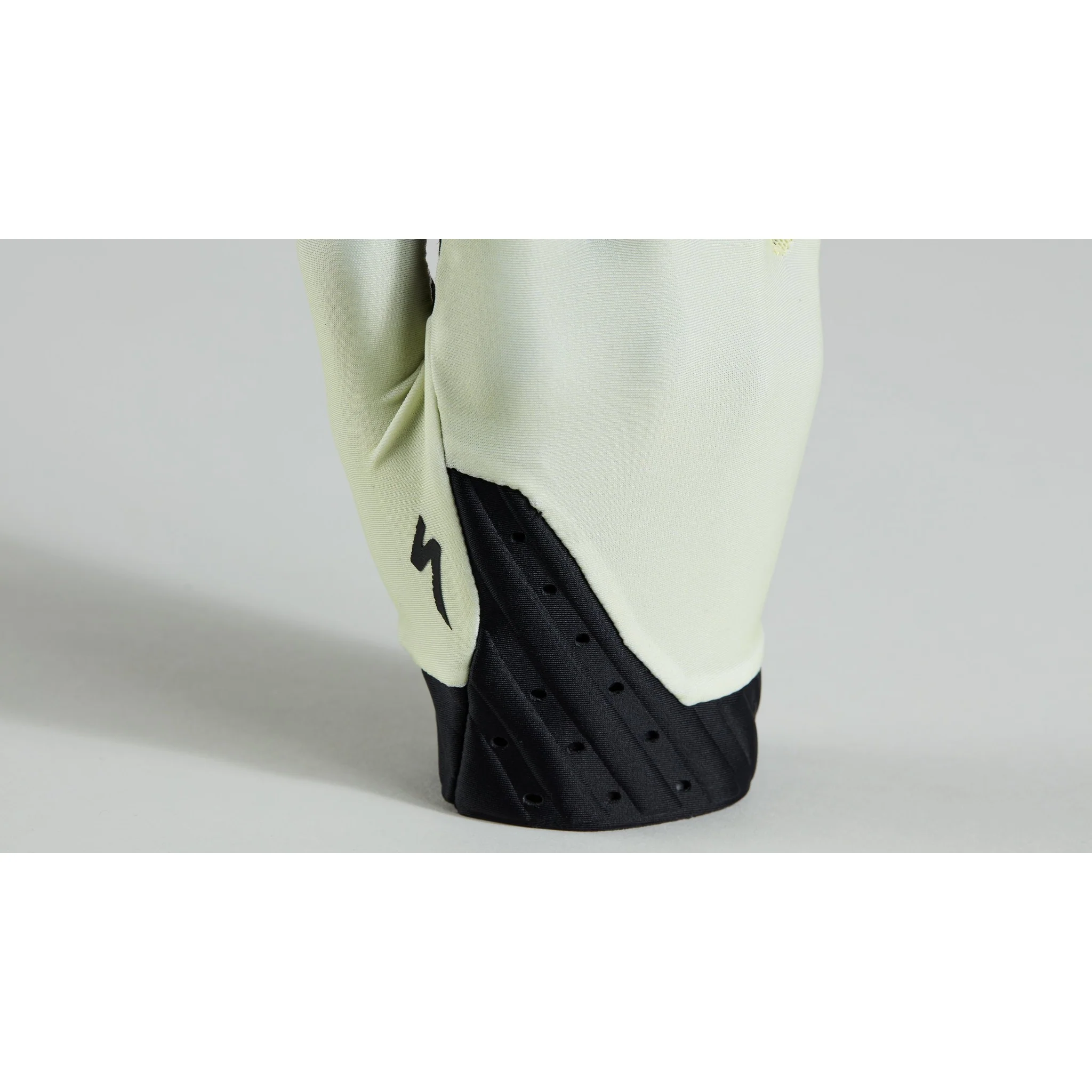 Men's Butter Trail Air Gloves - Image 4