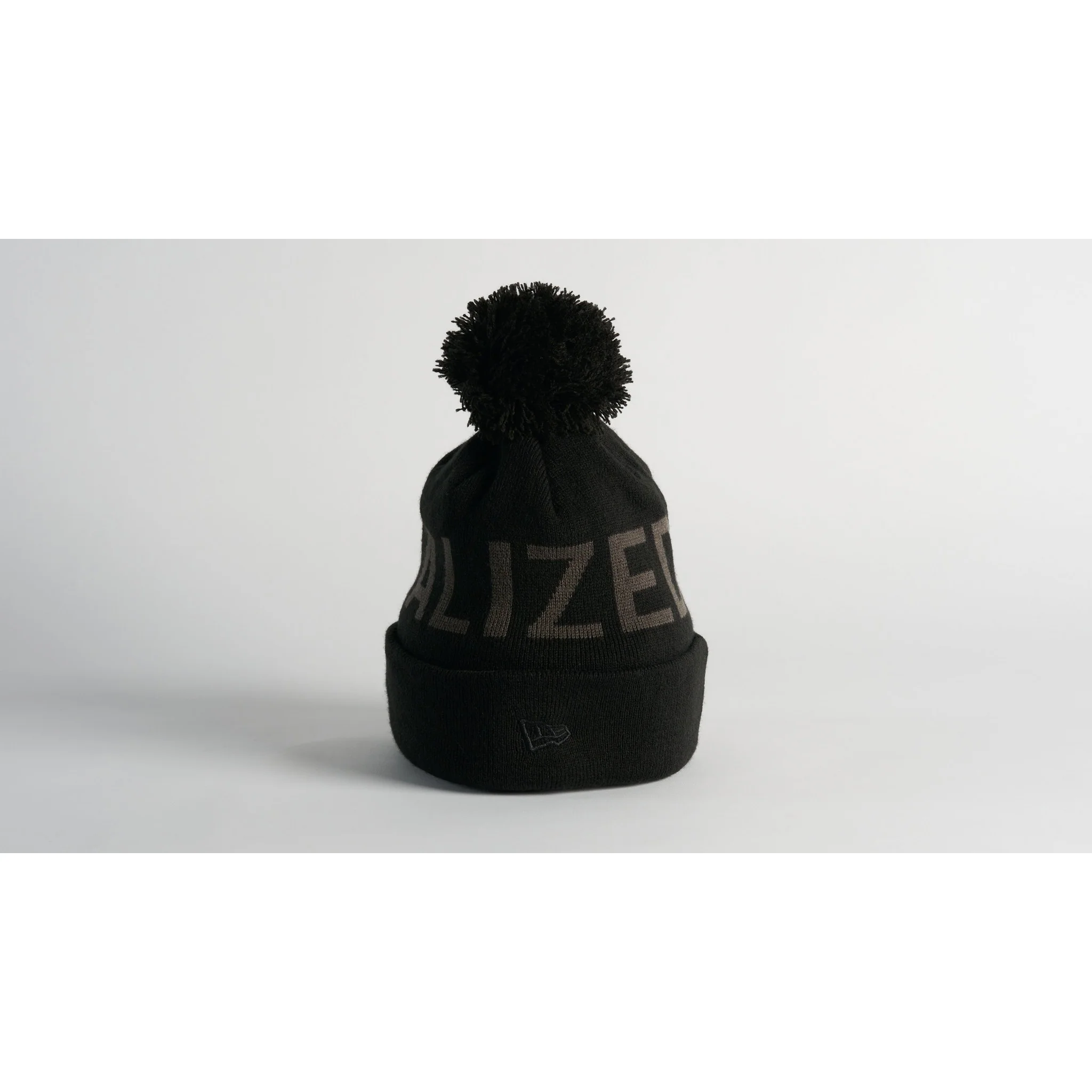 New Era Pom Specialized Beanie - Image 24