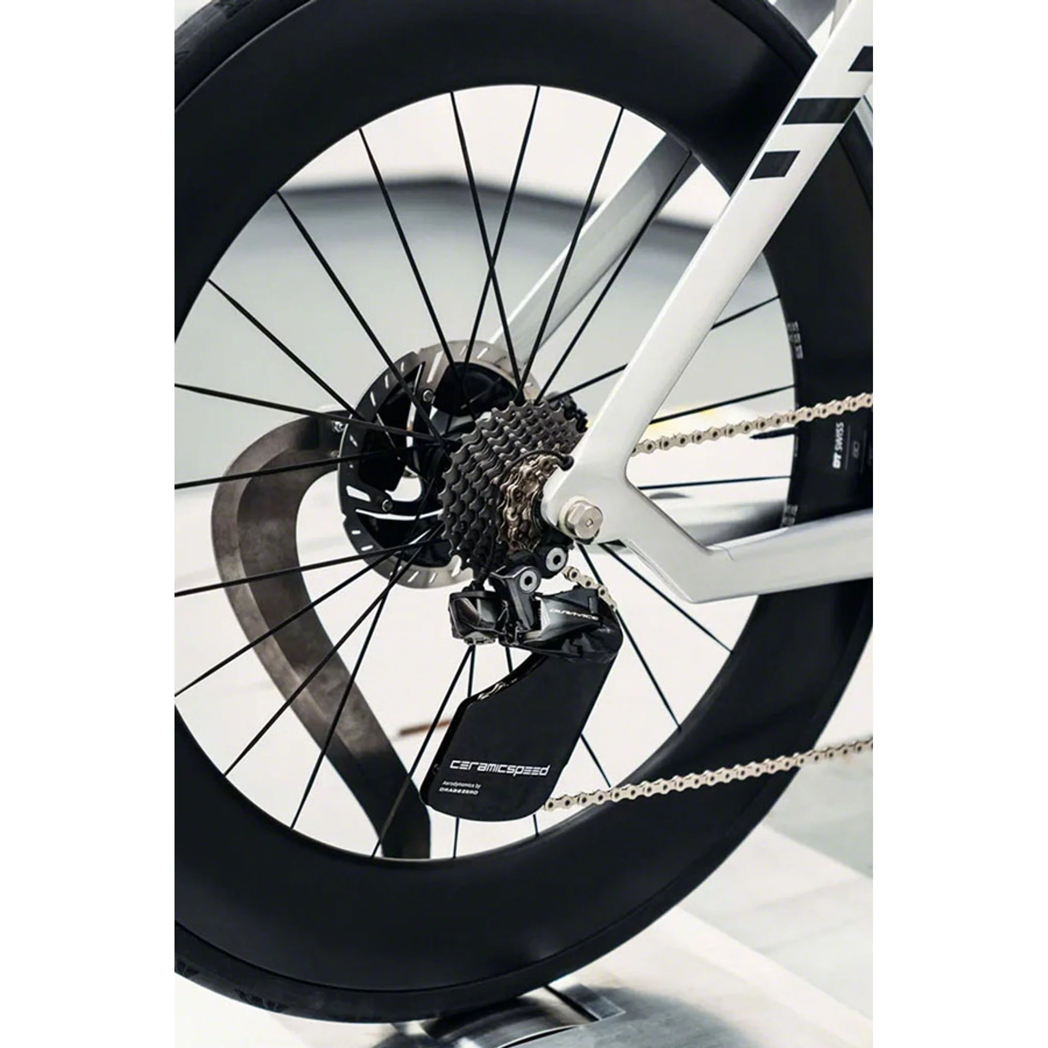 OSPW Pulley Wheel Aero System for Shimano 9100/9150 and 8000 SS/8050 SS - Coated Races, Alloy Pulley, Carbon Cage, Black - Image 2