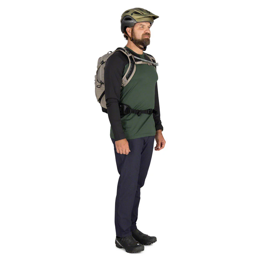 Raptor Hydration Pack - Image 40