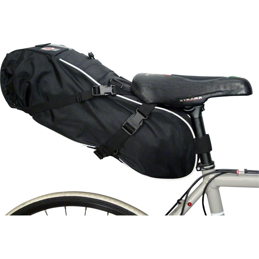 Saddle Trunk