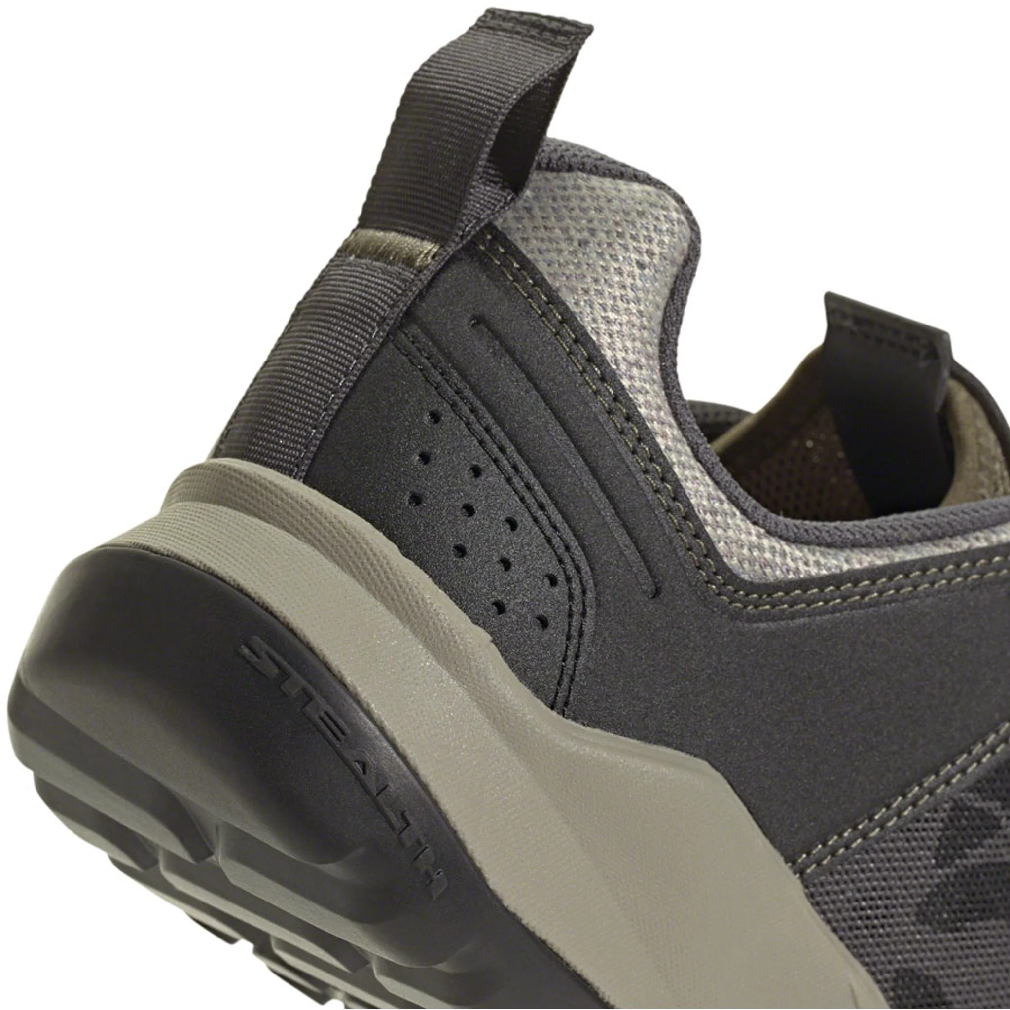 Trailcross XT Flat Shoes - Men's, Gray Six/Core Black/Olive Strata - Image 3