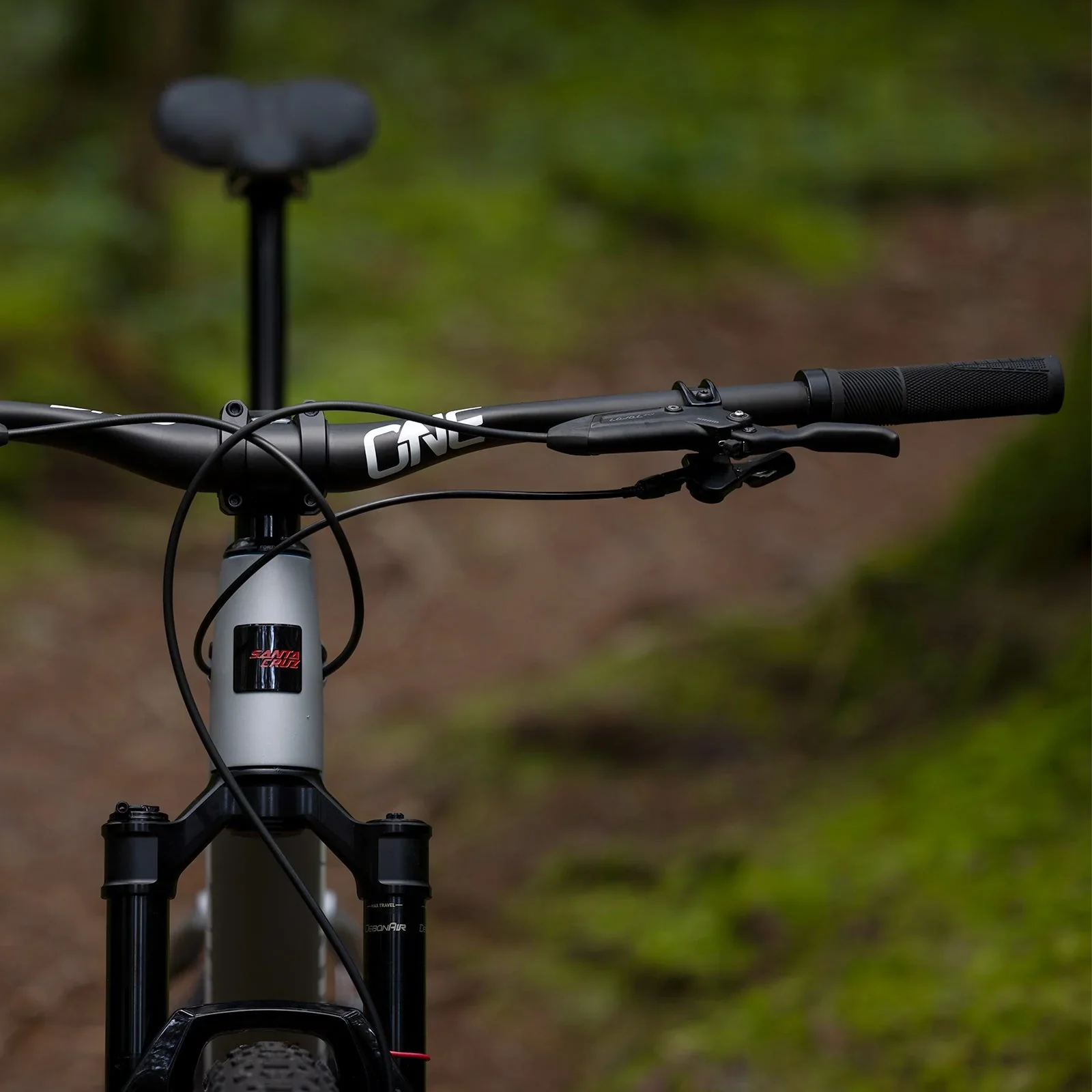 V2 Carbon Handlebar - Image 2