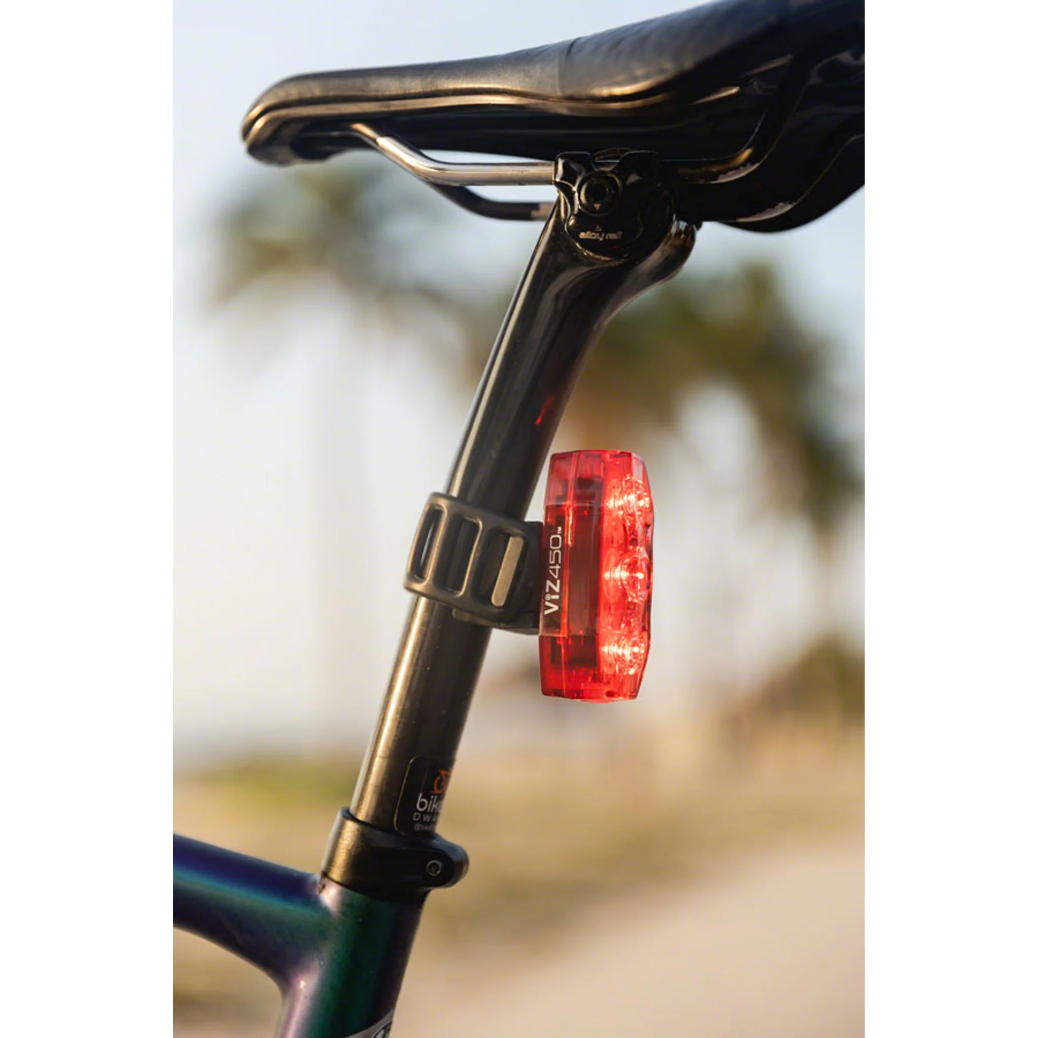 ViZ450 Taillight - Image 4