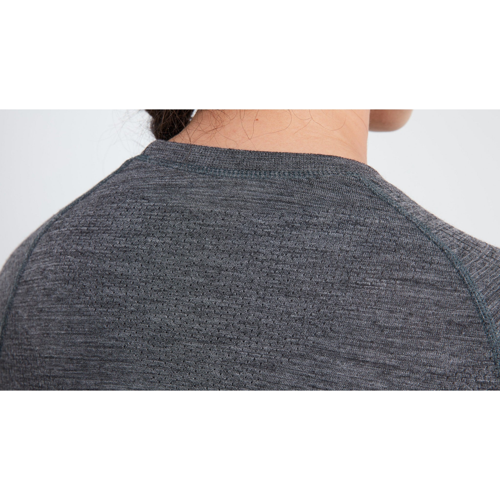 Women's Merino Seamless Long Sleeve Base Layer - Image 4