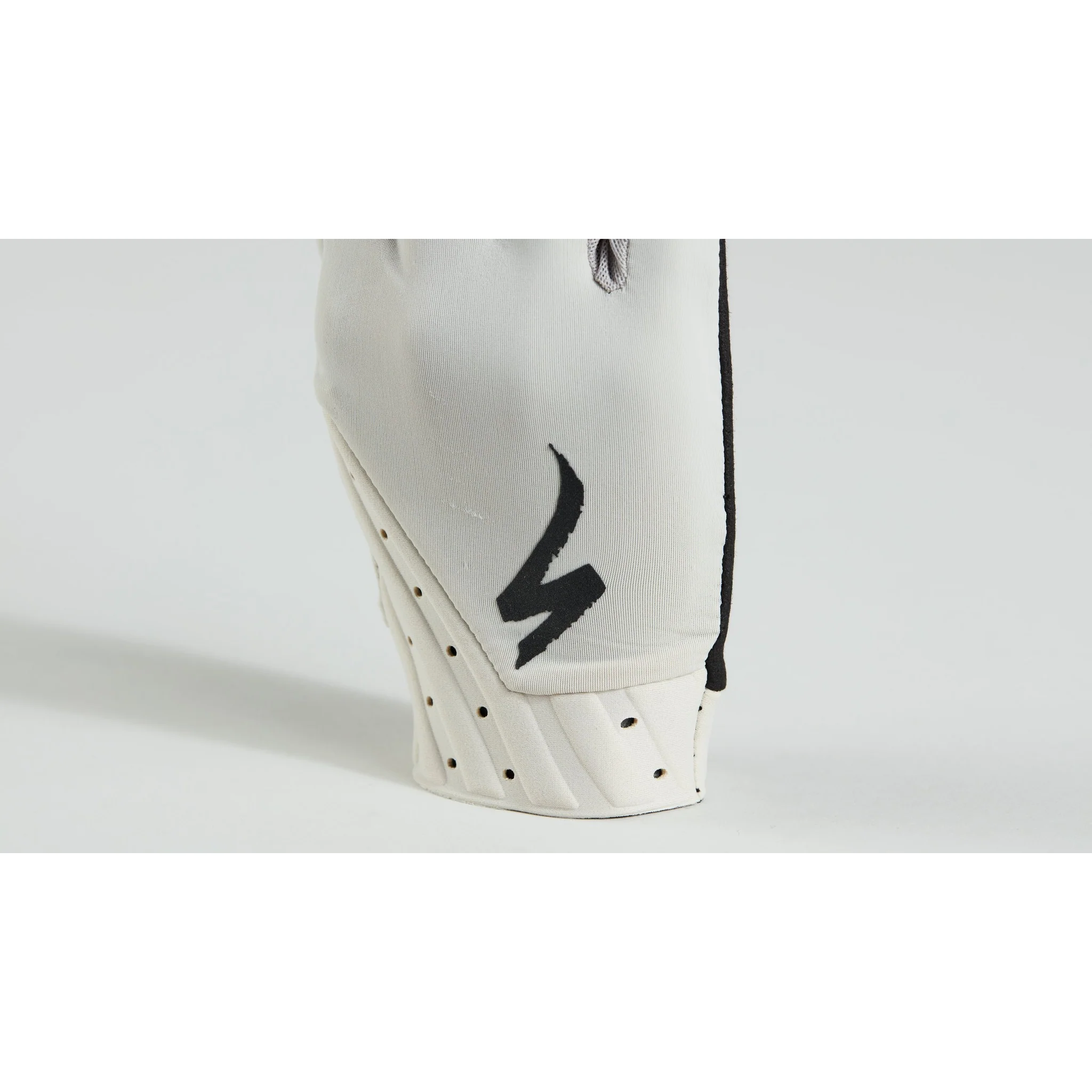 Women's Trail Air Gloves - Image 26