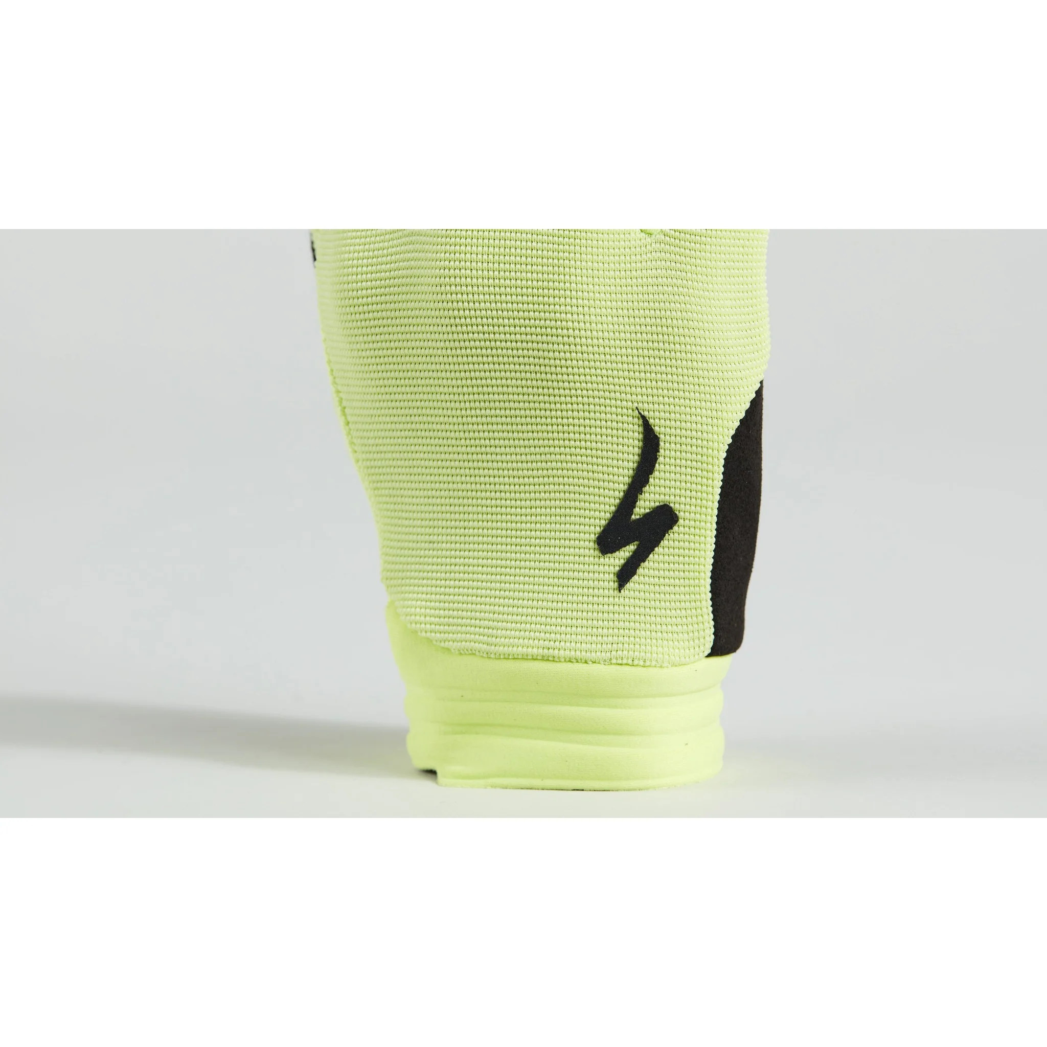 Women's Trail Gloves - Image 18